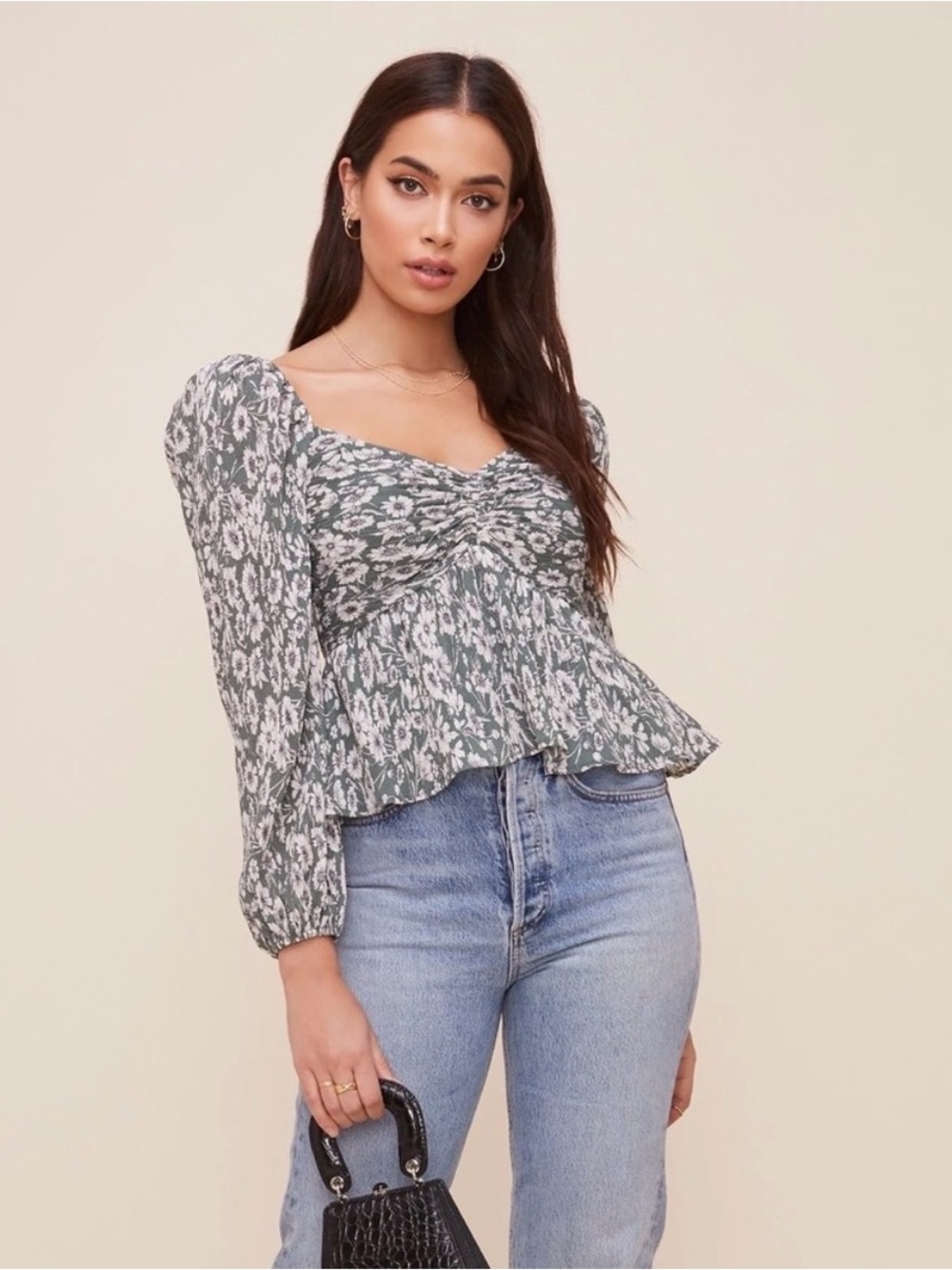 ASTR the Label Long Sleeve Sweetheart Top